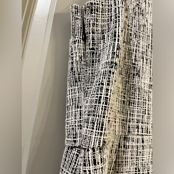 L, EXPRESS Black and white tweed Dress - Picture 3 of 7